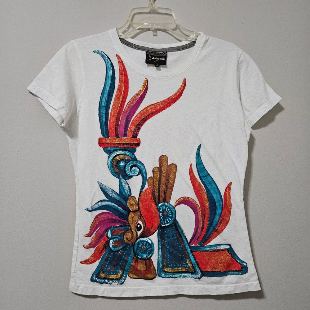 Sindashi Hand Painted White T-Shirt Womens Medium Aztec Mayan Art Graphic Tee